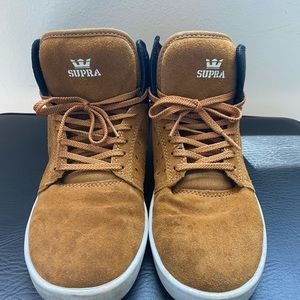 Kids Size 6 Supra Sneakers